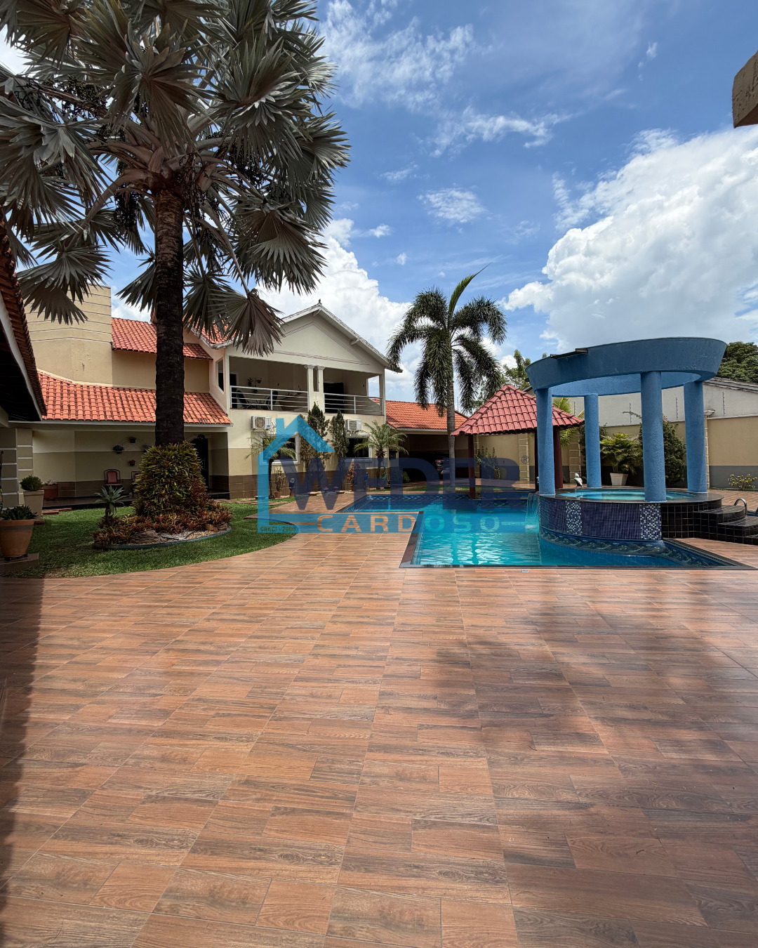 Casa de alto padrão em Gurupi – Cód.817