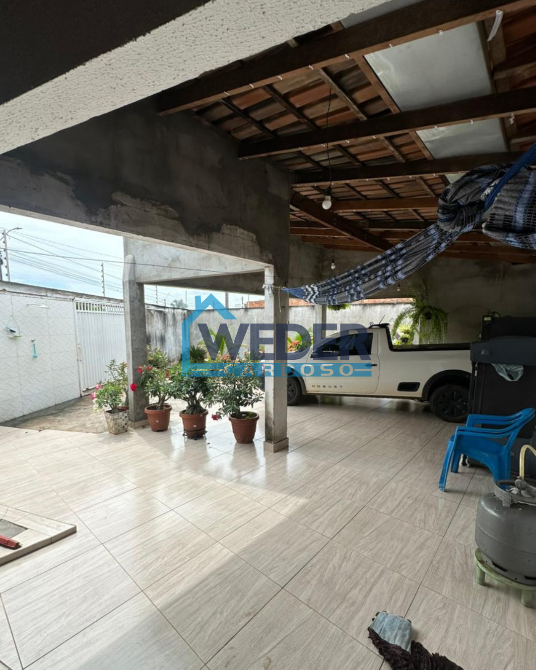 Casa e ponto comercial em Gurupi – Cód.831