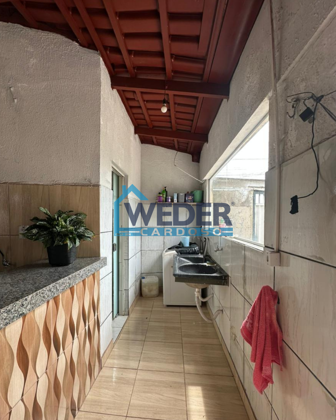 Casa e ponto comercial em Gurupi – Cód.831