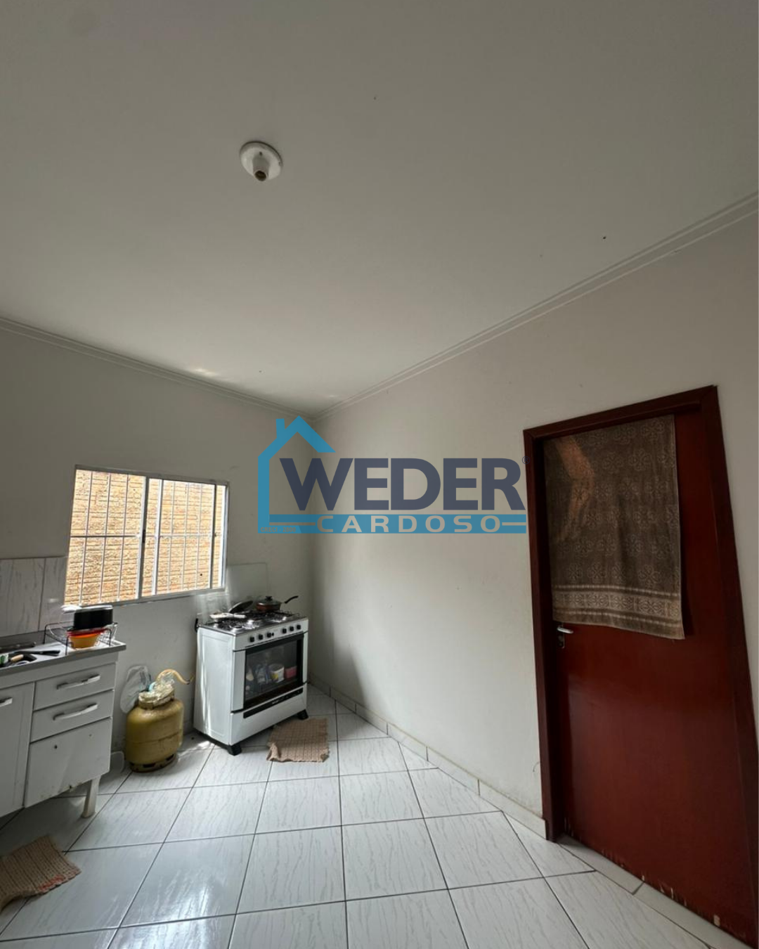 Casa e ponto comercial em Gurupi – Cód.831