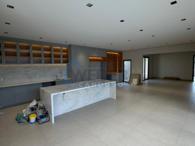 Casa de alto padrão com acabamento diferenciado em Gurupi – Cód. 876