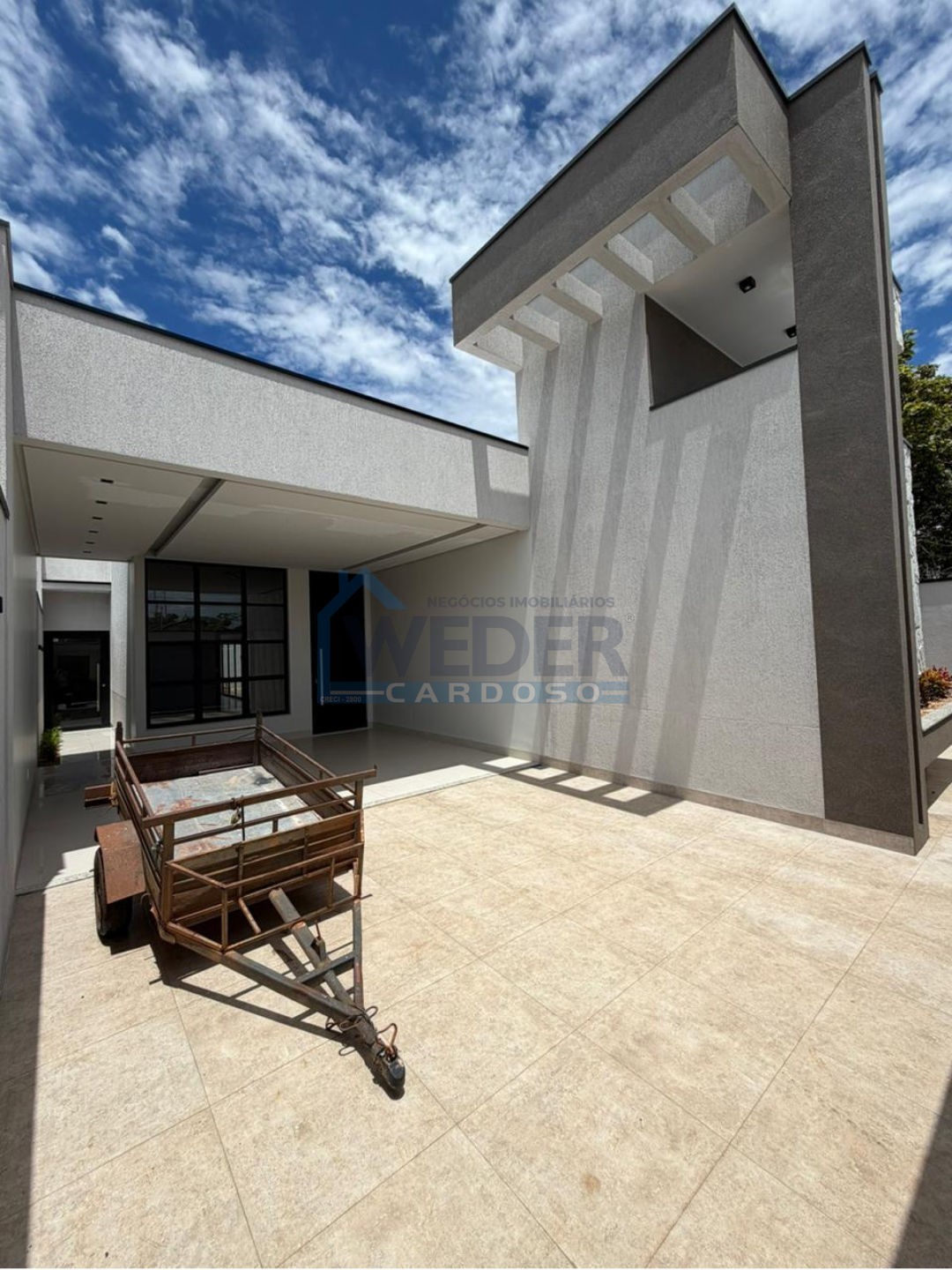 Casa de alto padrão com acabamento diferenciado em Gurupi – Cód.867