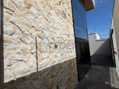 Casa de alto padrão com acabamento diferenciado em Gurupi – Cód. 876