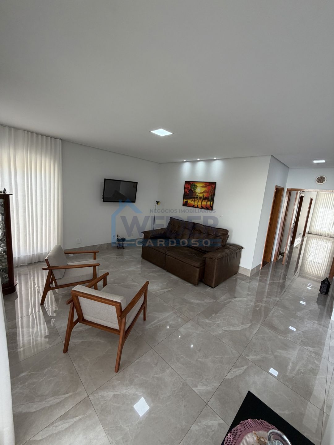 Casa ampla com excelente área externa – Cód.865