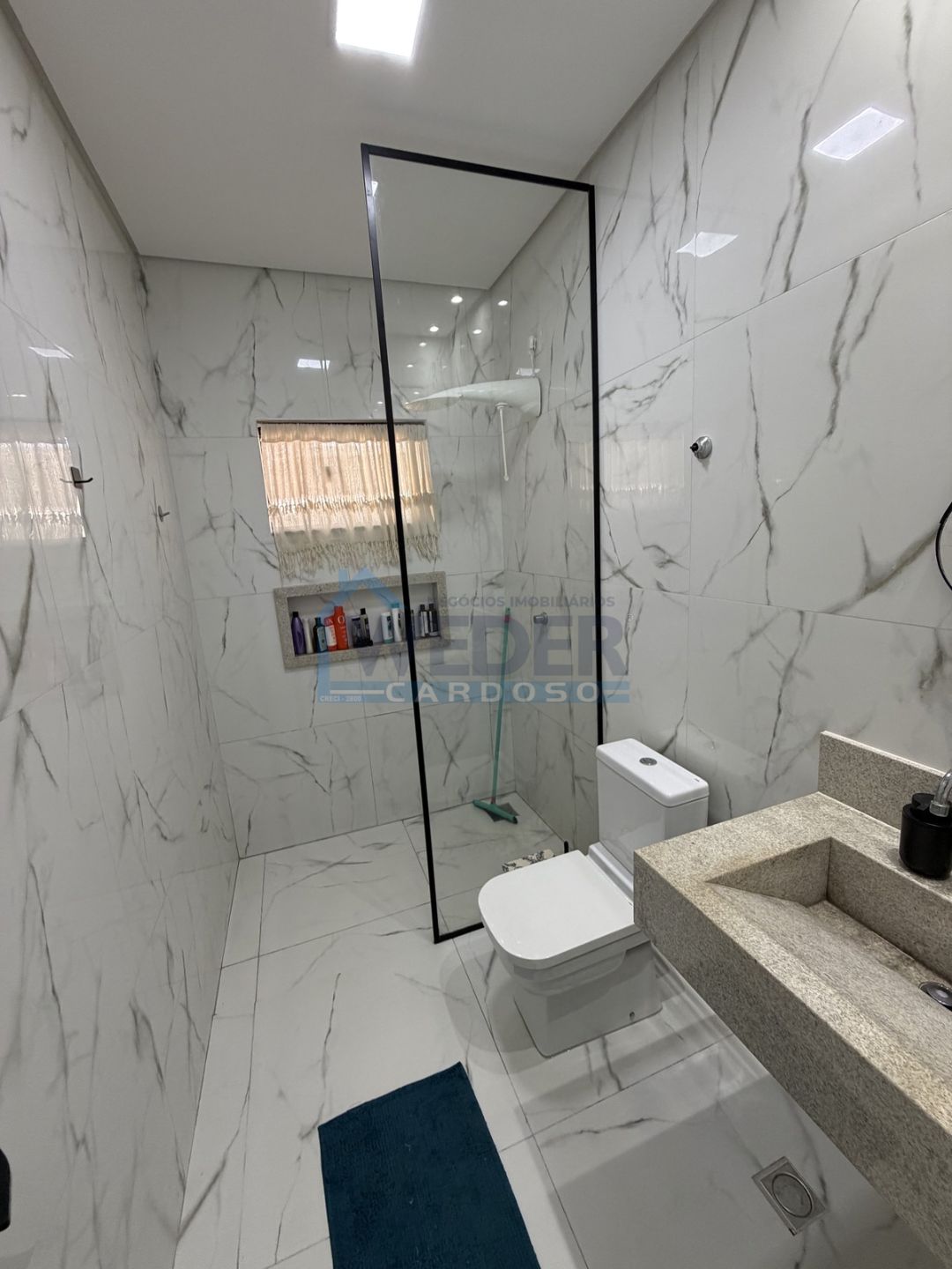 Casa ampla com excelente área externa – Cód.865