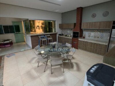 Casa completa e bem localizada em Gurupi – Cód.872