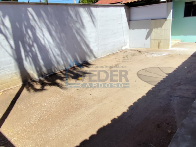 Casa com lote amplo no Setor Nova Fronteira – Cód.875