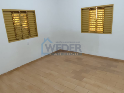 Casa com lote amplo no Setor Nova Fronteira – Cód.875