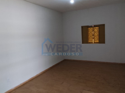 Casa com lote amplo no Setor Nova Fronteira – Cód.875