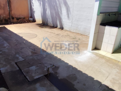 Casa com lote amplo no Setor Nova Fronteira – Cód.875