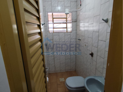 Casa com lote amplo no Setor Nova Fronteira – Cód.875