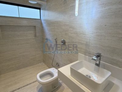 Casa moderna com área de lazer em Gurupi – Cód.902