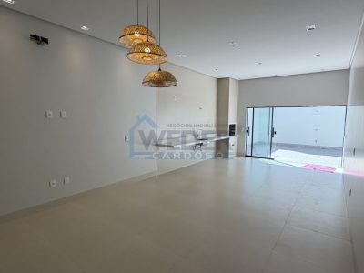 Casa moderna com área de lazer em Gurupi – Cód.902