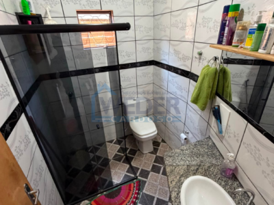 Casa com lote inteiro e amplo espaço em Gurupi. Cód – 919