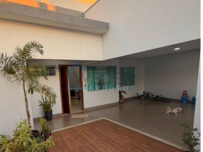 Casa moderna e completa em setor nobre de Gurupi. Cód – 926