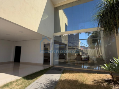 Casa ampla com área de lazer completa em Gurupi. Cód – 929