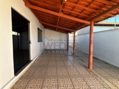 🏡 Sobrado financiável com excelente espaço. Cód. 882