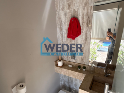 Casa com 3 suítes e lazer completo no centro de Gurupi. – Cód.769