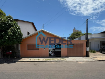 🏡 Casa no centro de Gurupi com 2 quartos e excelente localização – Cód.796