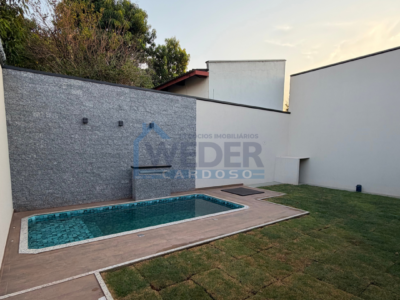 🏡 Casa moderna com acabamento excelente e financiável no Setor Waldir Lins – Cód.945