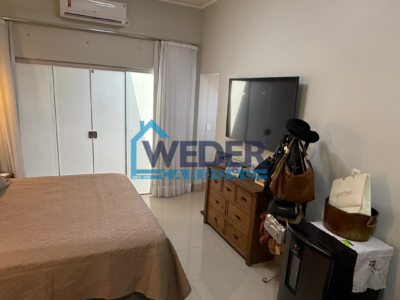 Casa com 3 suítes e lazer completo no centro de Gurupi. – Cód.769