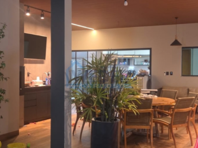 Casa ampla com piscina e 600 m² de terreno em Gurupi – Cód.946