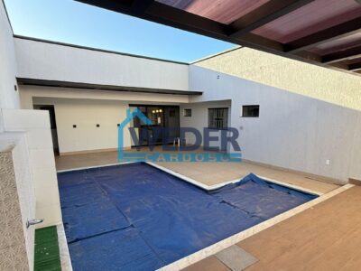 Casa ampla com 4 quartos e piscina aquecida no Setor Cruzeiro, em Gurupi. – Cód.787